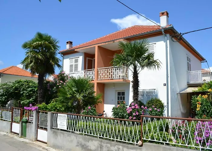 דירה Great Katarina זאדאר